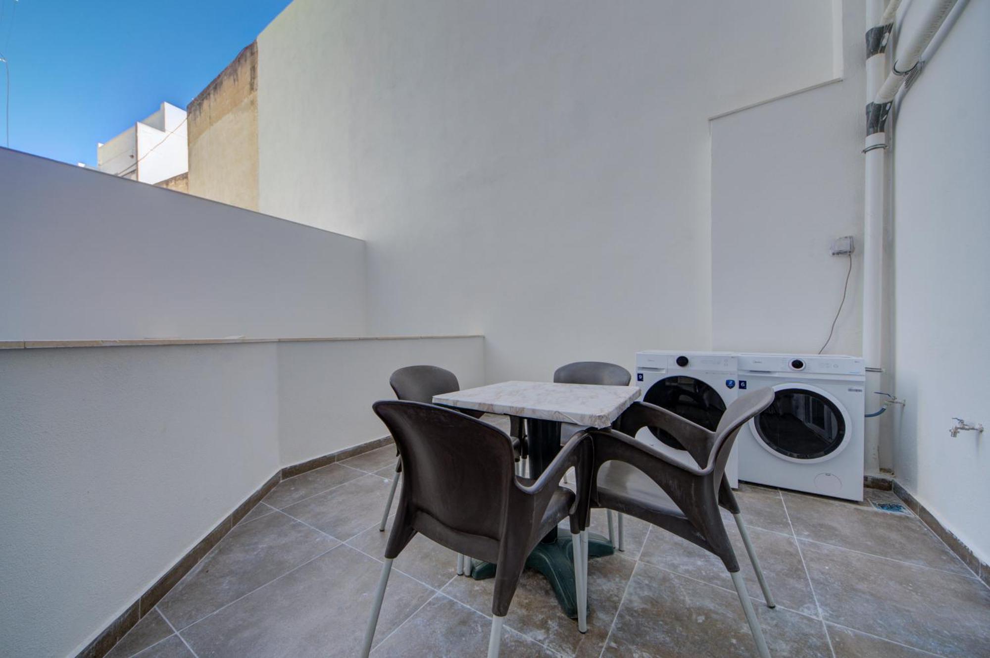 The St Pauls Bay Escape Suites By 360 Estates San Pawl il-Baħar Eksteriør bilde